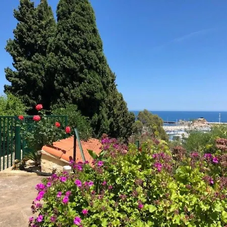 Apartamento 2 Pieces Avec Cabine, Climatise Et Parking Prive A 200m De La - Fr-1-225c-78 *